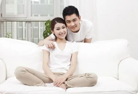 男人有情人要离婚怎么办